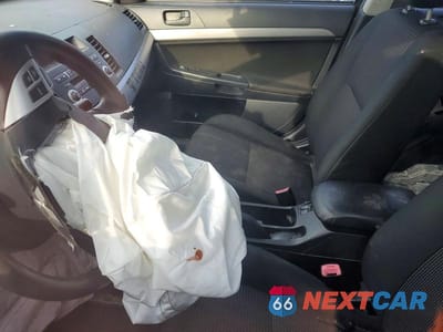 Zdjęcie 7 z 12 samochodu: 2009 MITSUBISHI LANCER ES VIN:JA3AU26U19U607625 - miniatura