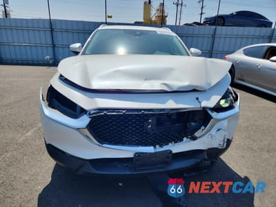 Piąte zdjęcie samochodu w środku: 2023 MAZDA CX-30 PREFERRED VIN:3MVDMBCM9PM588387 - miniatura