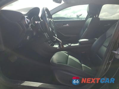Zdjęcie 7 z 13 samochodu: 2015 MERCEDES-BENZ GLA 250 VIN:WDCTG4EB6FJ108775 - miniatura