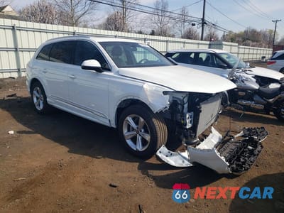 Czwarte zdjęcie samochodu z boku: 2025 AUDI Q7 PREMIUM VIN:WA1ACBF75SD029057 - miniatura