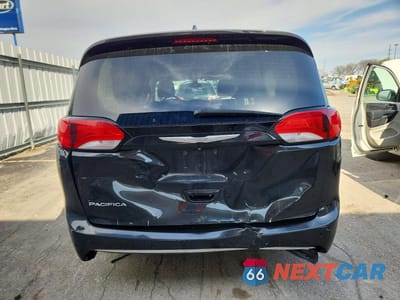 Zdjęcie 6 z 13 samochodu: 2017 CHRYSLER PACIFICA TOURING L VIN:2C4RC1BG3HR598102 - miniatura
