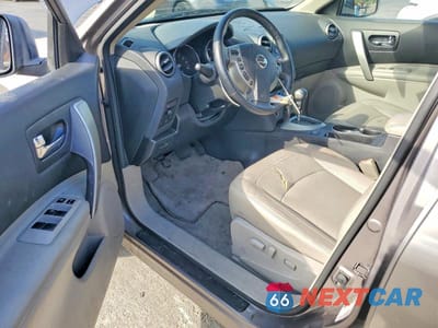 Zdjęcie 8 z 12 samochodu: 2010 NISSAN ROGUE S VIN:JN8AS5MV5AW112085 - miniatura