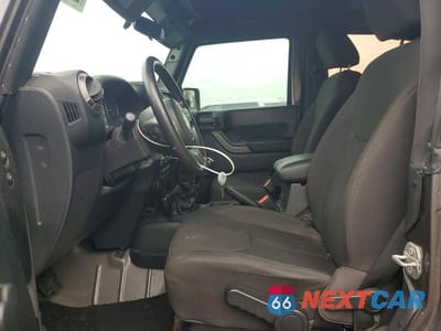 Zdjęcie 7 z 13 samochodu: 2016 JEEP WRANGLER SPORT VIN:1C4AJWAG8GL261658 - miniatura