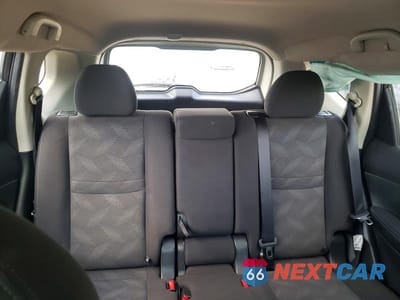 Zdjęcie 10 z 13 samochodu: 2016 NISSAN ROGUE S VIN:KNMAT2MT6GP731321 - miniatura