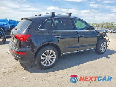 Trzecie zdjęcie samochodu z tyłu: 2016 AUDI Q5 PREMIUM PLUS VIN:WA1L2AFP2GA094558 - miniatura