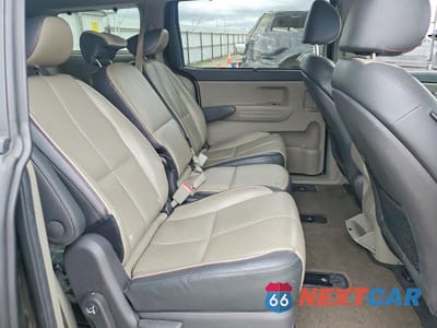 Zdjęcie 10 z 12 samochodu: 2017 KIA SEDONA LX VIN:KNDMB5C12H6326095 - miniatura