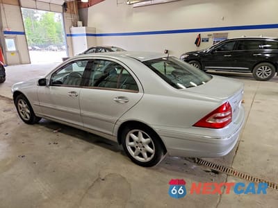 Drugie zdjęcie samochodu z przodu: 2002 MERCEDES-BENZ C 240 VIN:WDBRF61J02F165884 - miniatura