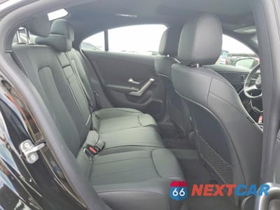 Zdjęcie 10 z 12 samochodu: 2026 MERCEDES-BENZ CLA 250 4MATIC VIN:W1K5J4HB6TN592677 - miniatura