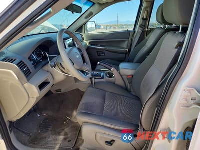 Zdjęcie 7 z 12 samochodu: 2009 JEEP GRAND CHEROKEE LAREDO VIN:1J8GR48K19C516597 - miniatura