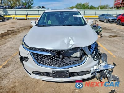 Piąte zdjęcie samochodu w środku: 2023 BUICK ENCLAVE AVENIR VIN:5GAEVCKW3PJ183037 - miniatura