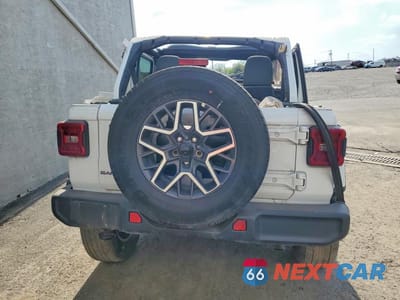 Zdjęcie 6 z 13 samochodu: 2025 JEEP WRANGLER SAHARA VIN:1C4PJXEN0SW500412 - miniatura