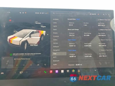 Zdjęcie 9 z 12 samochodu: 2024 TESLA CYBERTRUCK VIN:7G2CEHED3RA010782 - miniatura