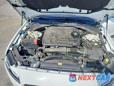 Zdjęcie 11 z 13 samochodu: 2018 JAGUAR XF PRESTIGE VIN:SAJBE4FX8JCY57965 - miniatura