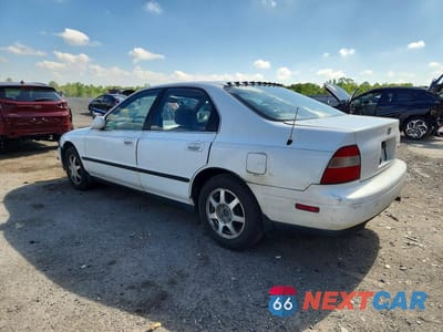 Drugie zdjęcie samochodu z przodu: 1994 HONDA ACCORD LX VIN:1HGCD5632RA062069 - miniatura