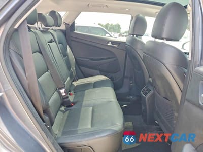 Zdjęcie 11 z 14 samochodu: 2021 HYUNDAI TUCSON ULTIMATE VIN:KM8J33ALXMU409476 - miniatura