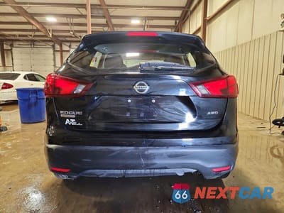 Zdjęcie 6 z 14 samochodu: 2019 NISSAN ROGUE SPORT S VIN:JN1BJ1CR1KW620915 - miniatura
