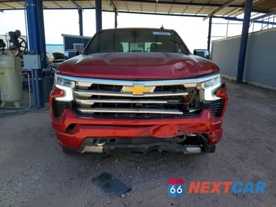 Piąte zdjęcie samochodu w środku: 2024 CHEVROLET SILVERADO K1500 HIGH COUNTRY VIN:1GCUDJE81RZ289568 - miniatura