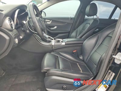 Zdjęcie 7 z 12 samochodu: 2016 MERCEDES-BENZ C 300 4MATIC VIN:55SWF4KB0GU100799 - miniatura