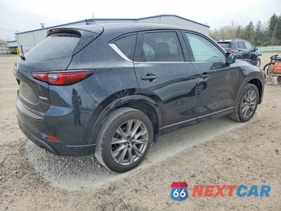 Trzecie zdjęcie samochodu z tyłu: 2024 MAZDA CX-5 PREMIUM PLUS VIN:JM3KFBEM5R0396736 - miniatura