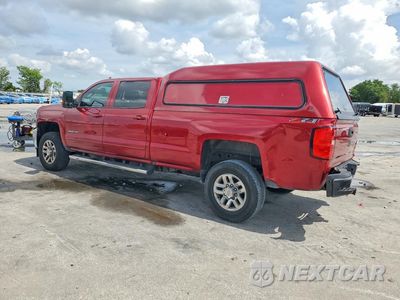 Drugie zdjęcie samochodu z przodu: 2018 CHEVROLET SILVERADO K2500 HEAVY DUTY LT VIN:1GC1KVEY2JF140382 - miniatura