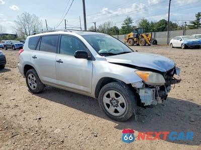 Czwarte zdjęcie samochodu z boku: 2012 TOYOTA RAV4 BASE VIN:2T3BF4DVXCW190281 - miniatura