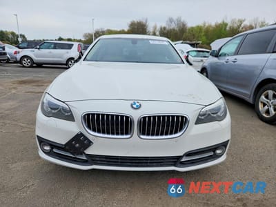 Piąte zdjęcie samochodu w środku: 2015 BMW 528 I VIN:WBA5A5C53FD515385 - miniatura
