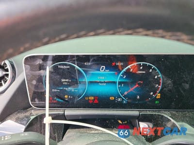 Zdjęcie 9 z 13 samochodu: 2021 MERCEDES-BENZ GLA 250 4MATIC VIN:W1N4N4HBXMJ157429 - miniatura