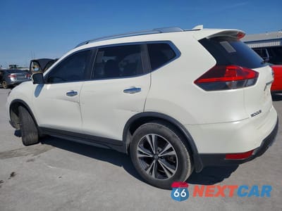 Drugie zdjęcie samochodu z przodu: 2019 NISSAN ROGUE SV VIN:JN8AT2MTXKW263483 - miniatura