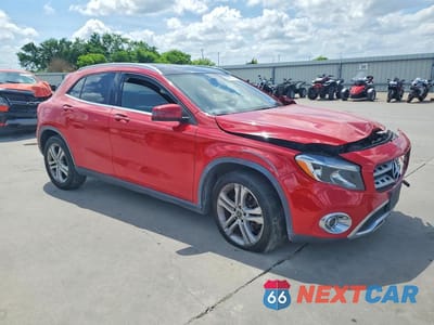 Czwarte zdjęcie samochodu z boku: 2018 MERCEDES-BENZ GLA 250 4MATIC VIN:WDCTG4GB8JJ468779 - miniatura