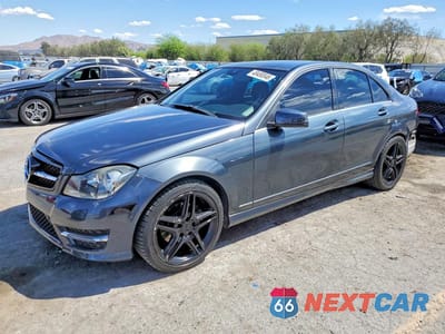 2013 MERCEDES-BENZ C 250 WDDGF4HB6DA872411 - główne zdjęcie licytacji z USA - miniatura