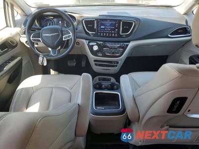 Zdjęcie 8 z 13 samochodu: 2020 CHRYSLER PACIFICA TOURING L PLUS VIN:2C4RC1EG1LR127649 - miniatura