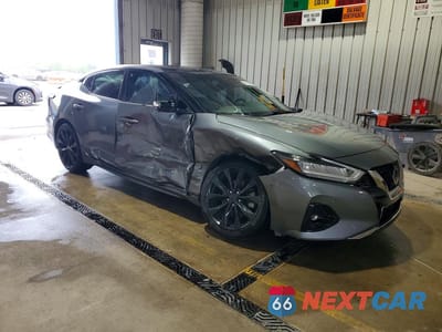 Czwarte zdjęcie samochodu z boku: 2020 NISSAN MAXIMA SR VIN:1N4AA6EV5LC375027 - miniatura