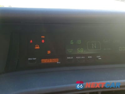 Zdjęcie 9 z 12 samochodu: 2000 TOYOTA AVALON XLS VIN:4T1BF28B7YU040584 - miniatura