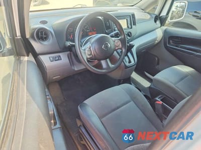 Zdjęcie 8 z 12 samochodu: 2017 NISSAN NV200 SV VIN:3N6CM0KN2HK716412 - miniatura