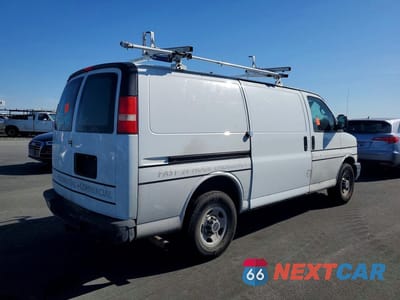 Trzecie zdjęcie samochodu z tyłu: 2013 GMC SAVANA G2500 VIN:1GTW7FBA1D1177400 - miniatura