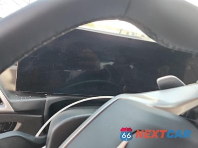 Zdjęcie 9 z 12 samochodu: 2026 BMW 230XI VIN:3MW33CM02T8G28665 - miniatura