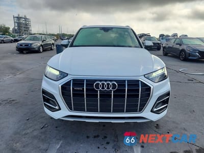 Piąte zdjęcie samochodu w środku: 2021 AUDI Q5 PREMIUM PLUS VIN:WA1BAAFY5M2103511 - miniatura