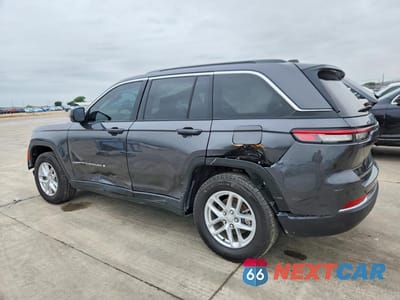 Drugie zdjęcie samochodu z przodu: 2025 JEEP GRAND CHEROKEE LAREDO VIN:1C4RJGAG8SC314845 - miniatura