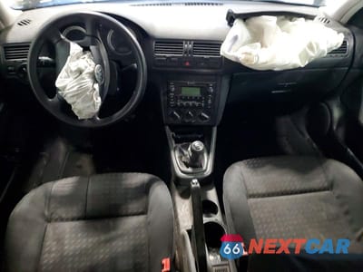 Zdjęcie 8 z 12 samochodu: 2005 VOLKSWAGEN JETTA GL VIN:3VWRK69M05M046374 - miniatura