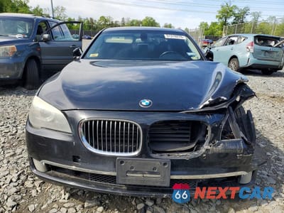 Piąte zdjęcie samochodu w środku: 2012 BMW 750 LXI VIN:WBAKC8C59CC436688 - miniatura