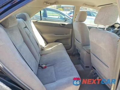 Zdjęcie 10 z 12 samochodu: 2004 TOYOTA CAMRY VIN:4T1BE32KX3U152631 - miniatura