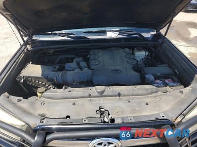 Zdjęcie 12 z 13 samochodu: 2011 TOYOTA 4RUNNER LIMITED VIN:JTEBU5JR7B5068708 - miniatura