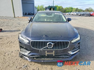 Piąte zdjęcie samochodu w środku: 2017 VOLVO S90 T6 INSCRIPTION VIN:YV1A22MLXH1007519 - miniatura