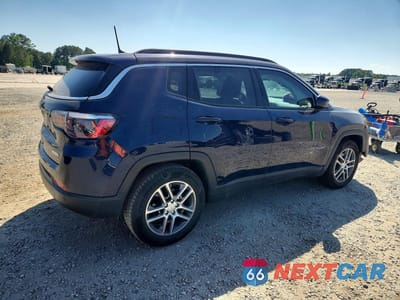 Trzecie zdjęcie samochodu z tyłu: 2020 JEEP COMPASS LATITUDE VIN:3C4NJCBB4LT257060 - miniatura