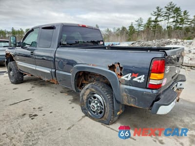 Drugie zdjęcie samochodu z przodu: 2004 GMC SIERRA K2500 HEAVY DUTY VIN:1GTHK29244E363049 - miniatura