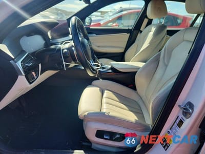 Zdjęcie 7 z 12 samochodu: 2023 BMW 530 XI VIN:WBA13BJ04PWY02416 - miniatura