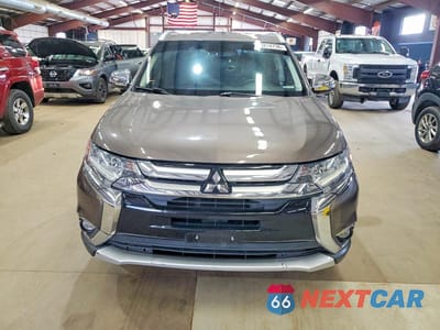 Piąte zdjęcie samochodu w środku: 2016 MITSUBISHI OUTLANDER VIN:JA4JZ4AX3GZ024807 - miniatura