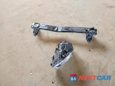 Zdjęcie 13 z 14 samochodu: 2021 HYUNDAI VENUE SEL VIN:KMHRC8A36MU071090 - miniatura