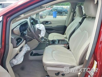 Zdjęcie 7 z 13 samochodu: 2017 CHRYSLER PACIFICA TOURING L VIN:2C4RC1BG8HR820732 - miniatura
