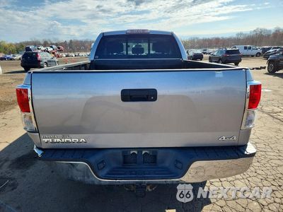 Zdjęcie 6 z 11 samochodu: 2010 TOYOTA TUNDRA GRADE VIN:5TFUY5F10AX109770 - miniatura